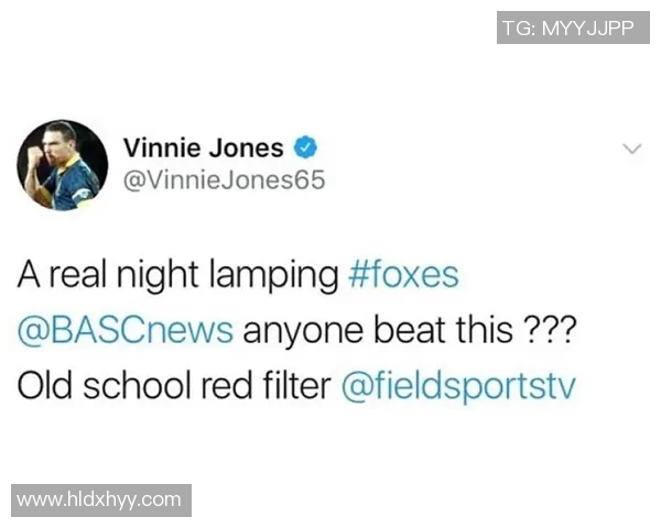 帅哥足球明星现状揭秘与最新动态图片分享